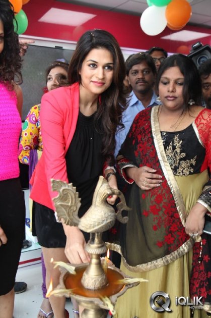 Rey-Unit-Launches-Yes-Mart-Showroom